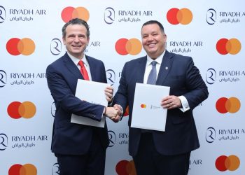 طيران الرياض وماستركارد يطلقان أول بطاقات سفر رقمية بالمنطقة