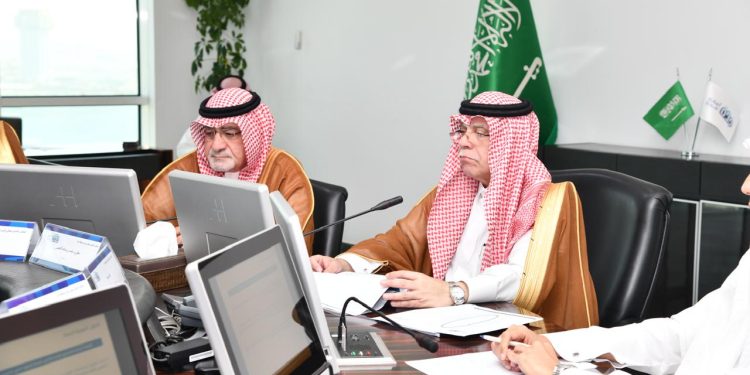وزير التجارة يبحث مع أمانة جدة تطوير بيئة الأعمال وتعزيز الرقابة على الأسواق