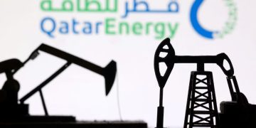 وزير الطاقة القطري يحذر: الحرب قد تدفع أسعار النفط إلى 150 دولارًا