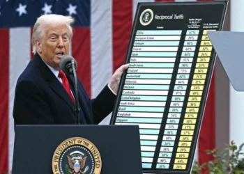 هيئة الجمارك الأمريكية تعلن صعوبة تنفيذ حكم قضائي برد رسوم جمركية فرضها ترمب