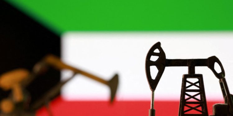 الكويت تعلن القوة القاهرة على مبيعات النفط