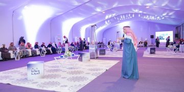 أمين تبوك يكشف بالأرقام: 360 فرصة استثمارية ونمو لافت في العقار وجودة الحياة