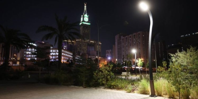 مكة تتهيأ لعيد الفطر: تجهيز الحدائق والمتنزهات لاستقبال الأهالي والزوار