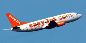 إيزي جيت تدعو للحجز المبكر مع ارتفاع أسعار الوقود بسبب التوترات