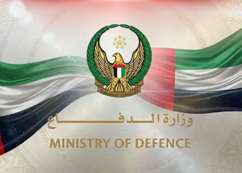 وزارة الدفاع الإماراتية تعلن اعتراض صواريخ وطائرات مسيرة قادمة من إيران