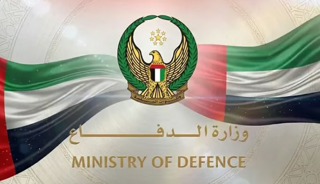 وزارة الدفاع الإماراتية تعلن اعتراض صواريخ وطائرات مسيرة قادمة من إيران