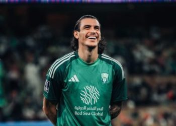 ايبانيز لاعب الاهلي