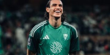 ايبانيز لاعب الاهلي