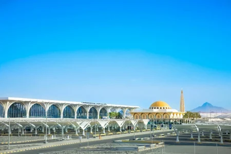 مطار الأمير محمد بن عبدالعزيز