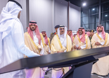 نائب أمير المنطقة الشرقية يفتتح معرض اليوم العالمي للدفاع المدني 2026