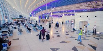 وزارة الداخلية تخصص الرقم (992) لدعم الخليجيين العالقين في مطارات المملكة