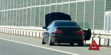 إرشادات مهمة للتعامل مع تعطل المركبة