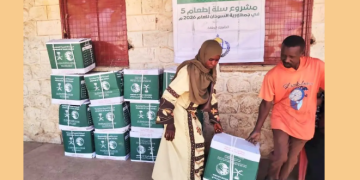 مساعدات غذائية للنازحين في السودان