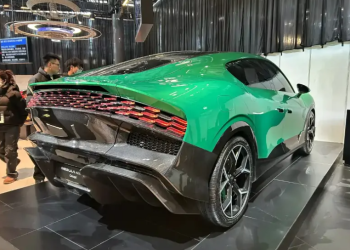 دريمي الصينية تقتحم عالم السيارات الكهربائية الخارقة