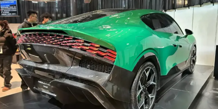 دريمي الصينية تقتحم عالم السيارات الكهربائية الخارقة