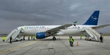 سوريا تفتح ممرات عبور محدودة للطيران المدني وسط التوترات الإقليمية