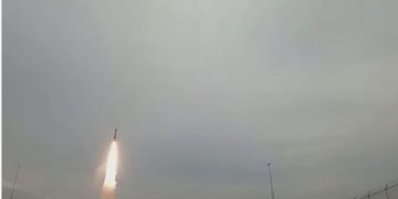 عاجل.. مقتل شخصين في الإمارات جراء سقوط شظايا صاروخ