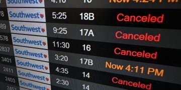 إلغاء 2000 رحلة جوية في الخليج بسبب التوترات الإقليمية