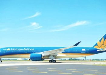 الخطوط الجوية الفيتنامية تعلق رحلاتها الداخلية بدءًا من أبريل بسبب أزمة الوقود