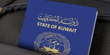 الكويت تقرر تمديد تأشيرات الزيارة شهرًا كاملًا دون رسوم أو غرامات