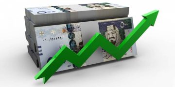 الاقتصاد السعودي يحقق نموًا قويًا 4.5% في 2025