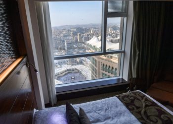 دليلك للحجز المناسب.. أسعار فنادق مكة في العشر الأواخر والعيد 1447