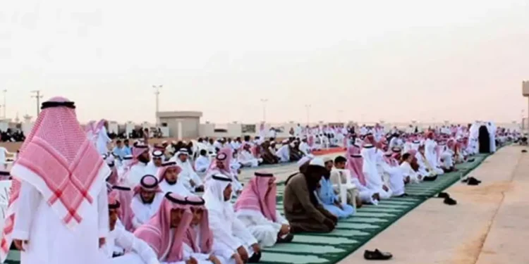 موعد صلاة عيد الفطر 2026 في أبرز مدن السعودية وتوقيت إقامة الصلاة