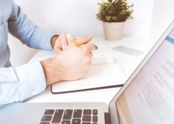 وظائف عن بعد في السعودية براتب 10000 ريال