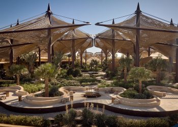 44 رحلة تقربك من وجهة البحر الأحمر لقضاء عطلة عيد الفطر 2026