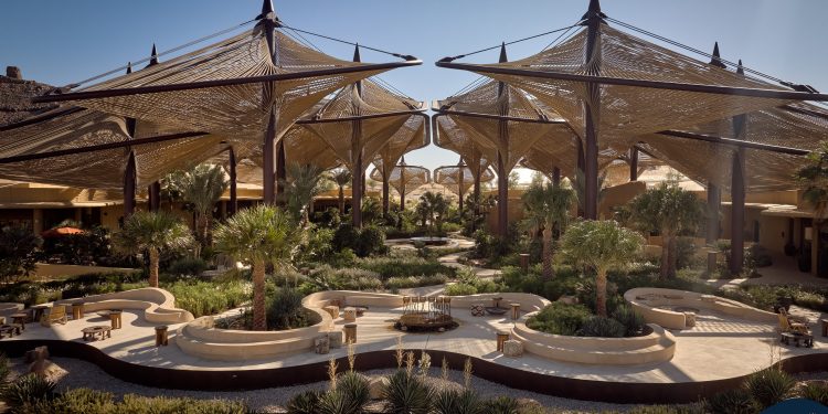 44 رحلة تقربك من وجهة البحر الأحمر لقضاء عطلة عيد الفطر 2026