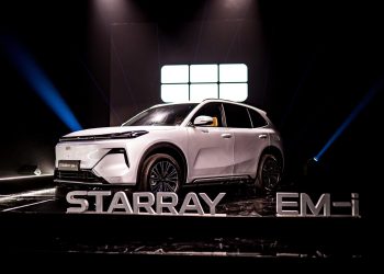 جيلي إي 5 وجيلي ستاراي إي إم آي في مهمة غزو 5 دول أوروبية