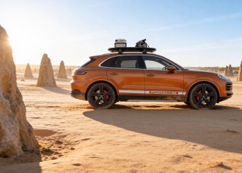 بورشه تحتفل بمرور 75 عاماً في أستراليا.. بعرض أربع سيارات تجسد القارة على عجلات