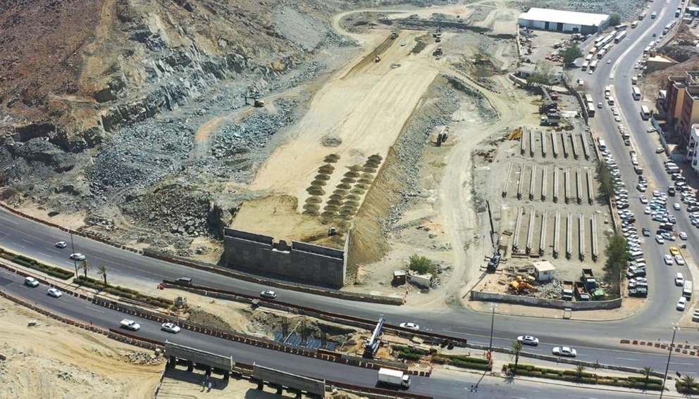 صرف تعويضات عقارات مشروع الطريق الدائري الثالث بمكة