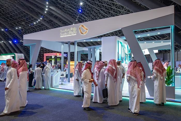 الملتقى المهني بجامعة الملك عبدالعزيز