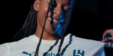 نجمة الهلال تكشف تفاصيل حياتها بالمملكة: «أعيش هنا كامرأة محظوظة»