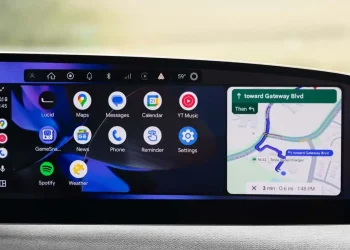 Google Maps تضيف ميزة تخطيط رحلات السيارات الكهربائية