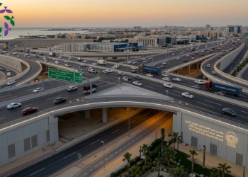 جسر طريق الظهران الجبيل شريان تنموي يعزز رؤية 2030