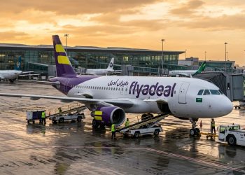 طيران أديل تعود إلى سماء دبي