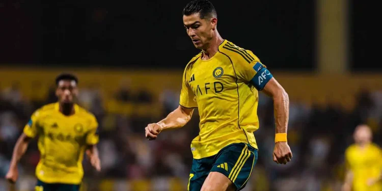 نادي النصر مع كريستيانو رونالدو