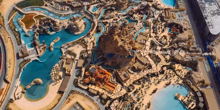 متى تفتح أكواريبيا مدينة القدية أبوابها رسميًا للزوار في 2026؟