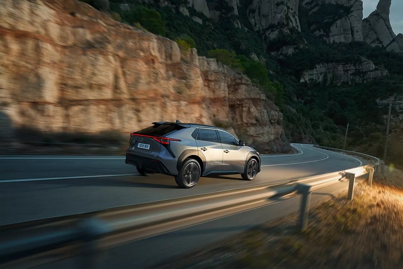 Η οικογένεια ηλεκτρικών αυτοκινήτων της Toyota