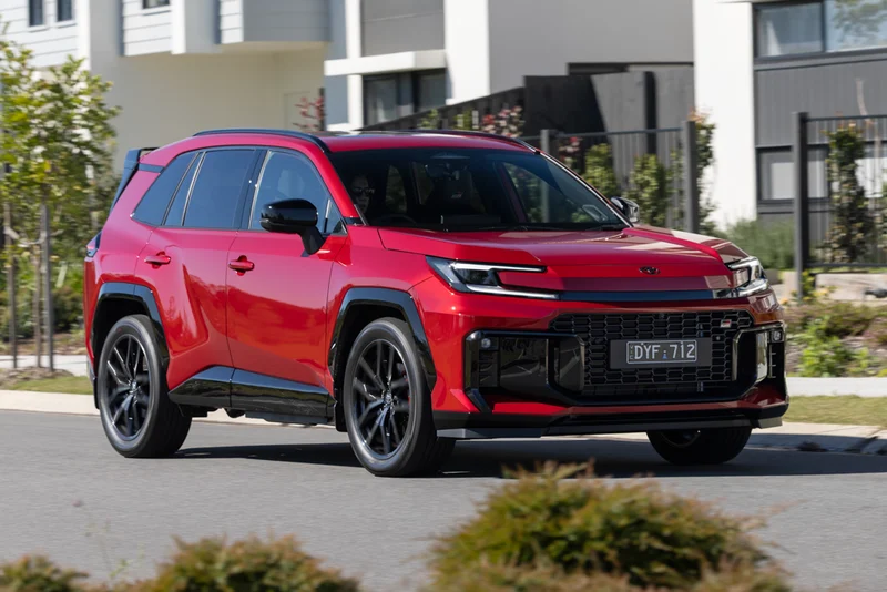 أداء تويوتا راف 4 2022 Toyota RAV4