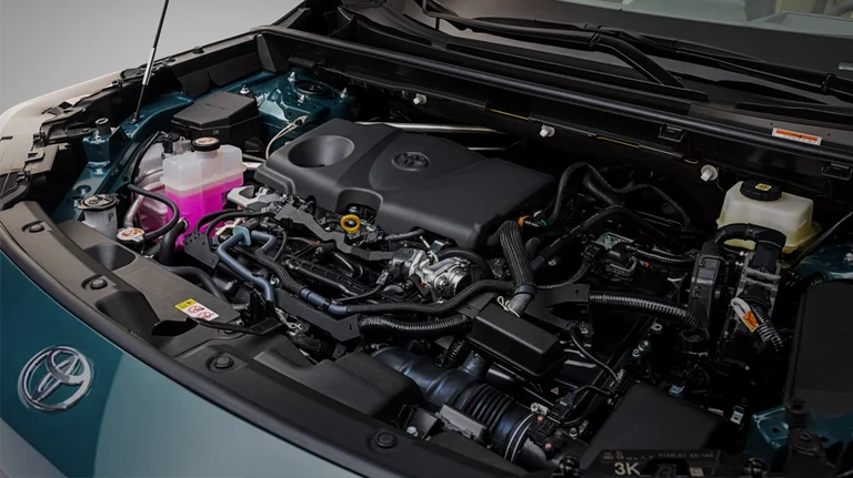 المحرك الهجين في تويوتا راف 4 2022 Toyota RAV4