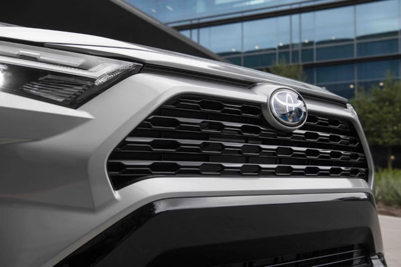 تصميم مقدمة وأضواء سيارة تويوتا راف 4 2022 Toyota RAV4