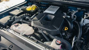المحرك الأسطوري في قلب تويوتا لاندكروزر VX-R 2026