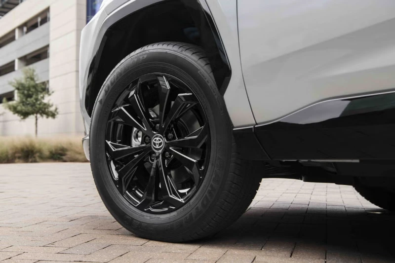 تصميم جنوط تويوتا راف فور ADV 4X4 موديل 2025