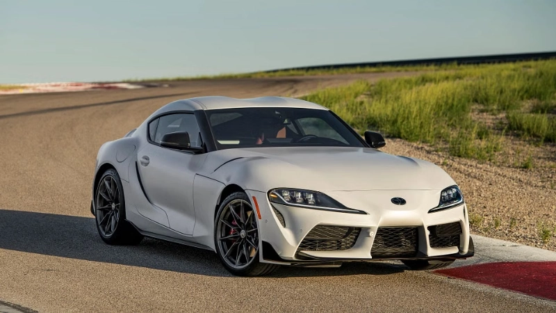 |أداء تويوتا سوبرا 2026 فئة Track Edition أوتوماتيك على الطريق السريع