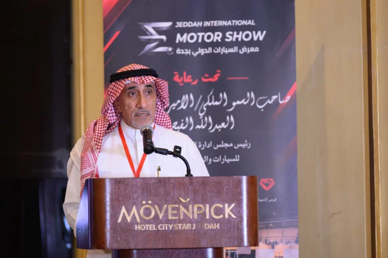 رئيس اللجنة المنظمة